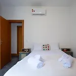 Apartamento Tipo Casa, Barrinha